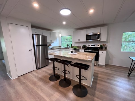 Completely renovated 2/2 on oversized lot