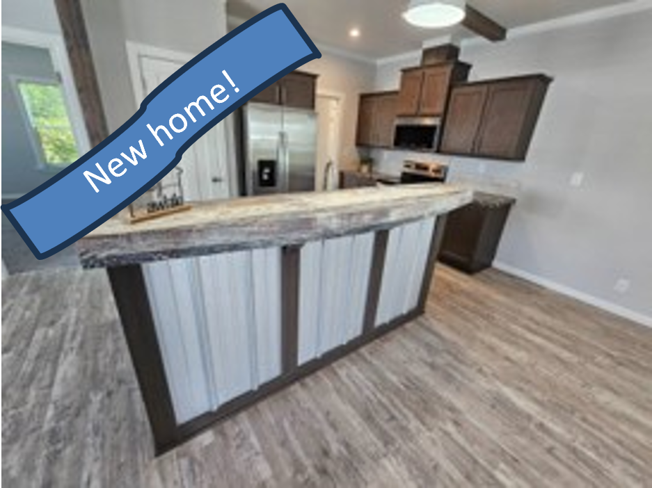 Newer home never lived in!  Free rent!